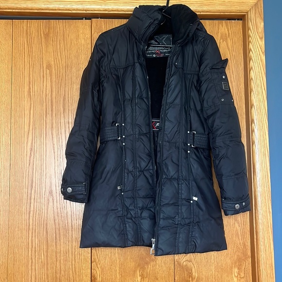 Women’s Black Winter Coat - Picture 1 of 3